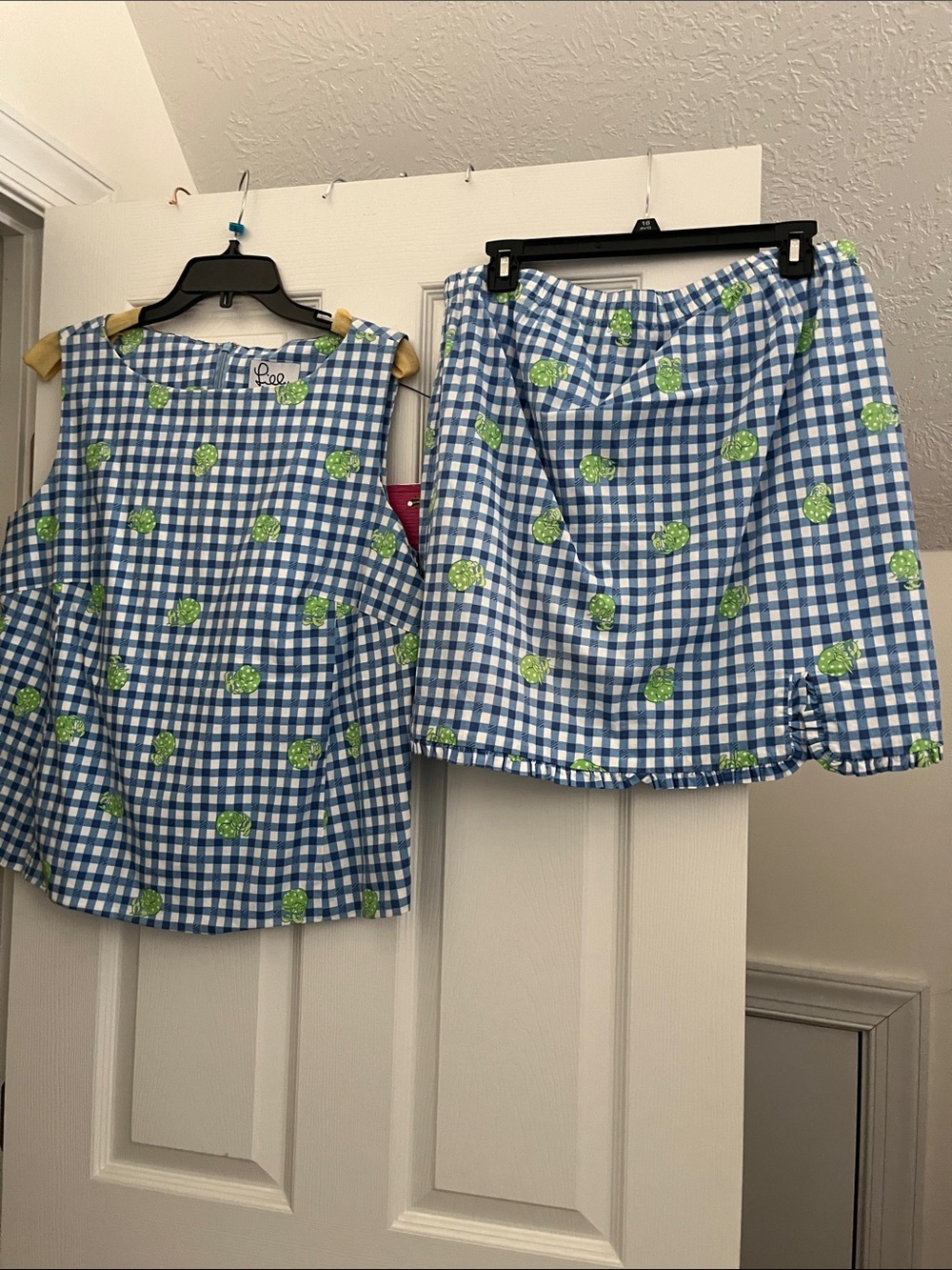 Lilly Pulitzer Blue Gingham crab Skirt and sleeveless top maternity